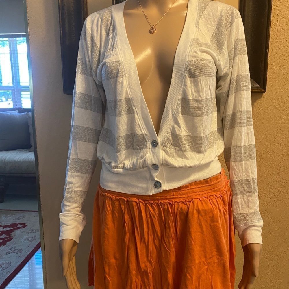 Da-Nang White and Gray Striped Cardigan